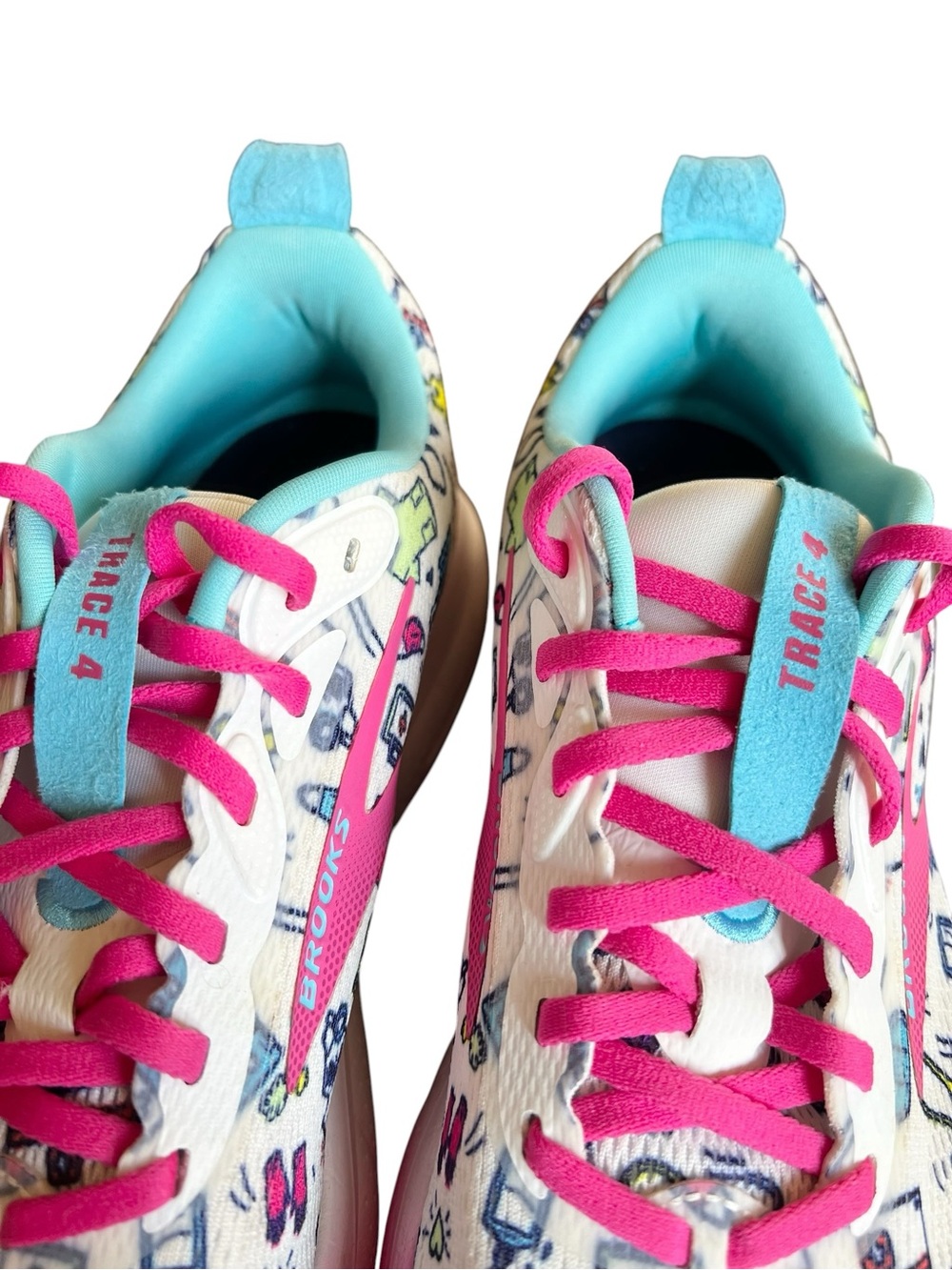 Brooks Women's Trace 4 Hero Medical Nurse Running Shoes Special Edition - Picture 6 of 13